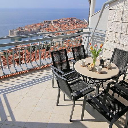 Spacious 2 Bedroom Apt Luxeview- Oldtownview, 10Min To Town Dubrovnik Exterior foto