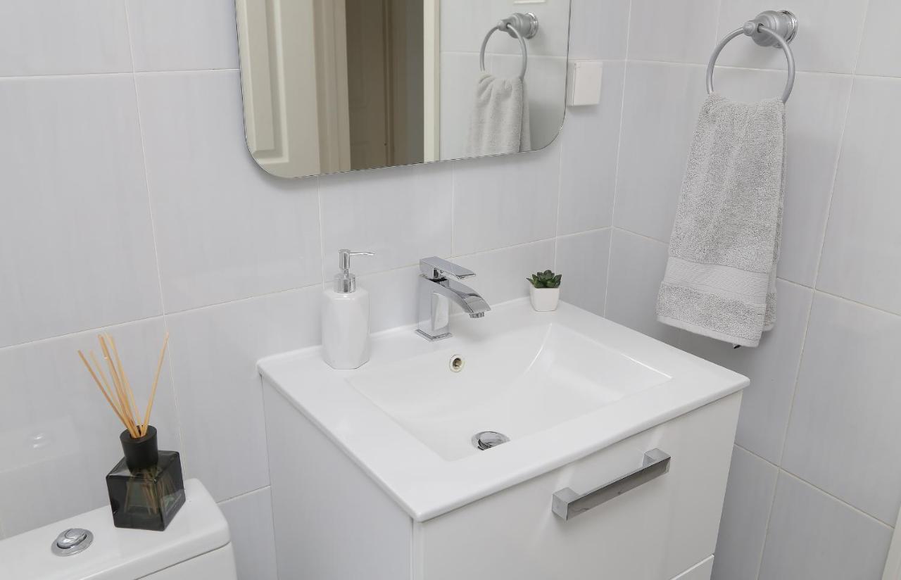 Spacious 2 Bedroom Apt Luxeview- Oldtownview, 10Min To Town Dubrovnik Exterior foto
