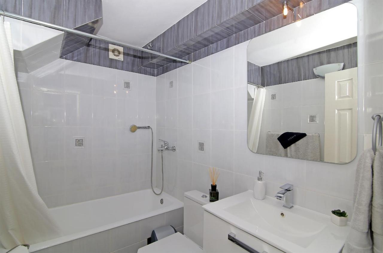 Spacious 2 Bedroom Apt Luxeview- Oldtownview, 10Min To Town Dubrovnik Exterior foto